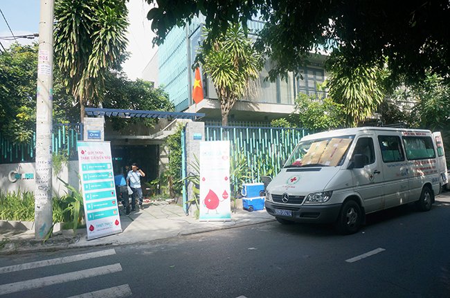 NGÀY HỘI HIẾN MÁU NHÂN ĐẠO