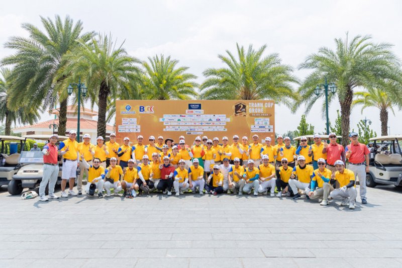 ĐỒNG HÀNH GIẢI GOLF MỪNG SINH NHẬT 2 TUỔI CỦA CLB DOANH NHÂN BGC