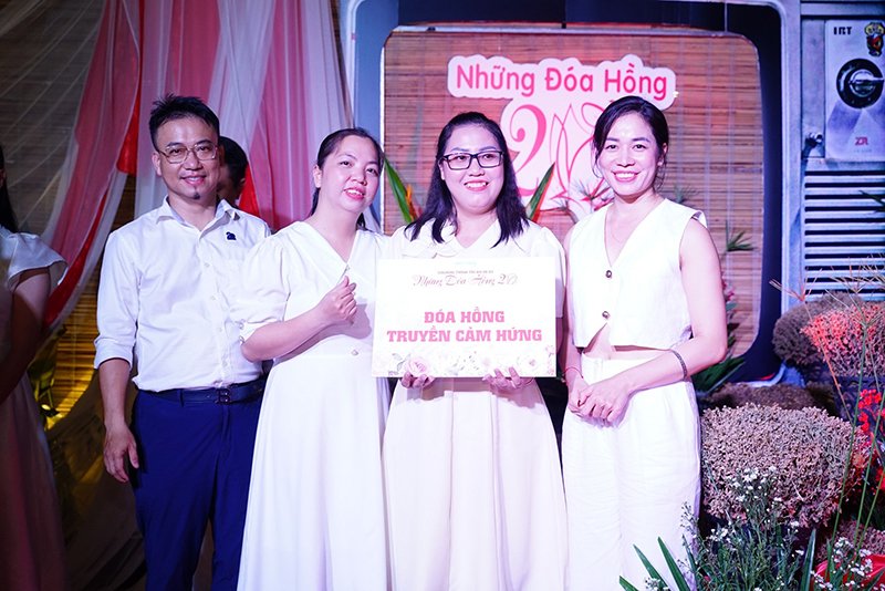 Đêm tiệc "NHỮNG ĐÓA HỒNG 20" - Tri Ân Quốc Tế Phụ Nữ 08.03