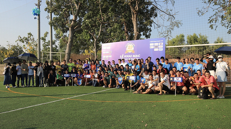 KHAI MẠC GIẢI BÓNG ĐÁ KỶ NIỆM 20 NĂM THÀNH LẬP THIET THACH GROUP